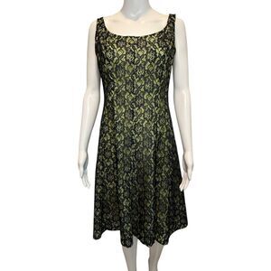 Nine &‎ Co. Green/Navy Lace Dress Size 10